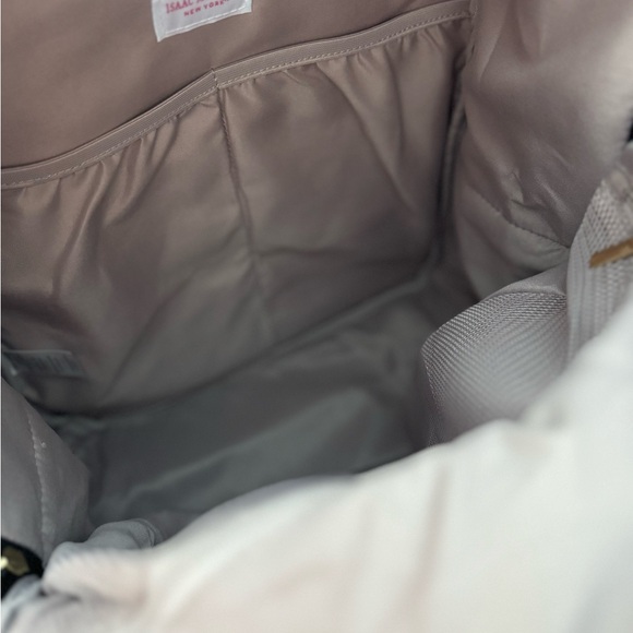 ❌***SOLD*** ❌WILLING TO TRADE Isaac Mizrahi backpack - Picture 8 of 11